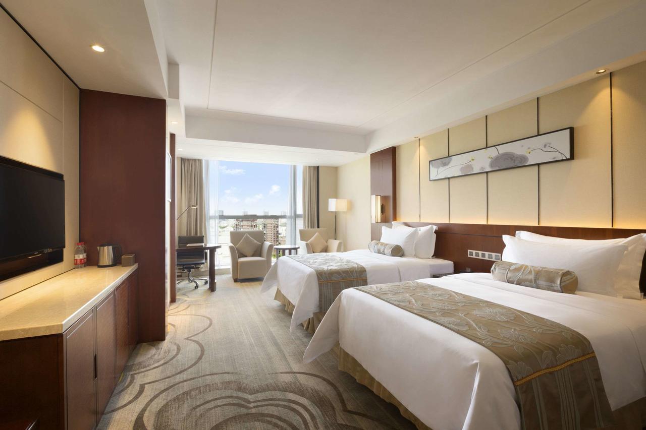 Hotel Ramada Jiaxing Exterior foto
