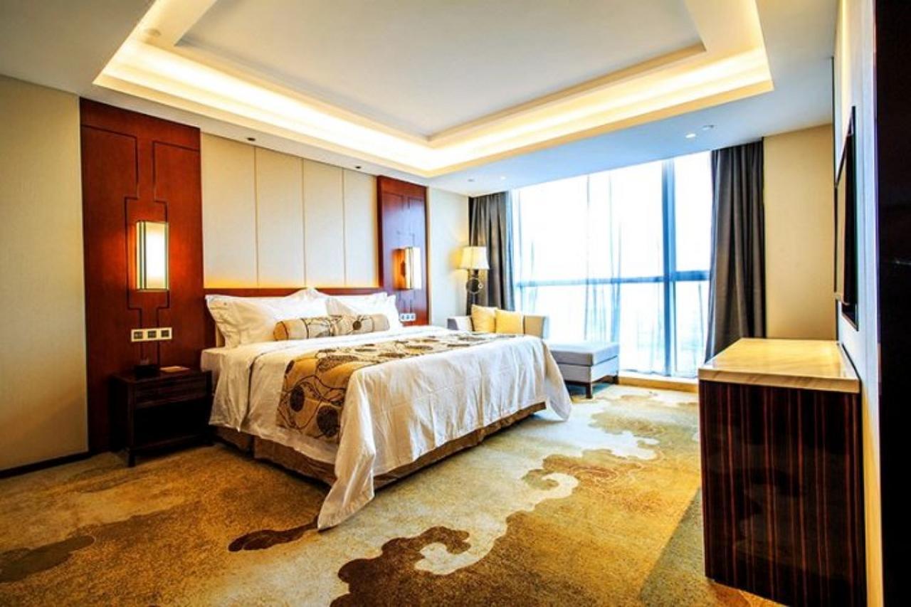 Hotel Ramada Jiaxing Exterior foto